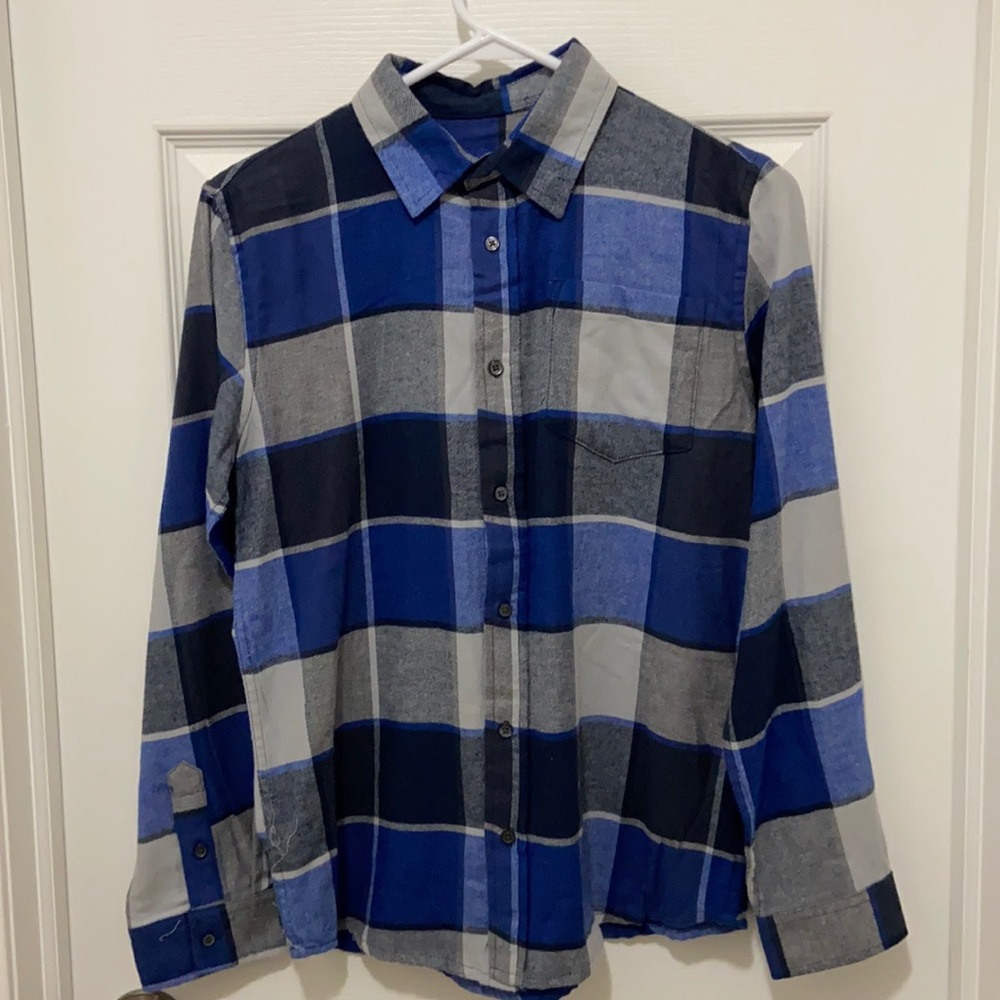 NWT SIMPLY STYLED BOY’S BUTTON PLAID SHIRT